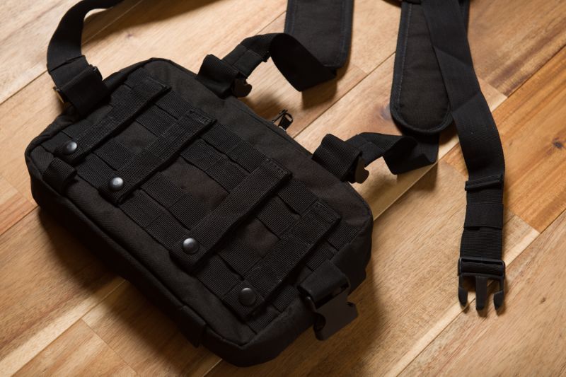 Military Kangaroo Bag（ミリタリーカンガルーバッグ）