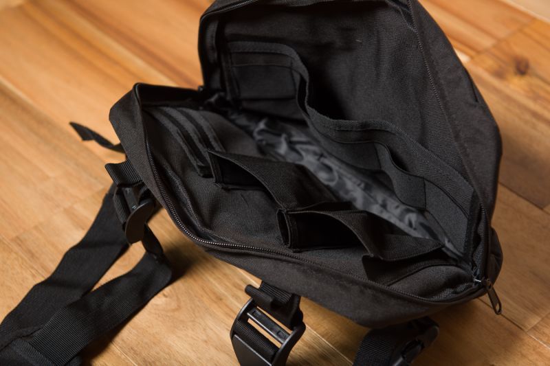 Military Kangaroo Bag（ミリタリーカンガルーバッグ）